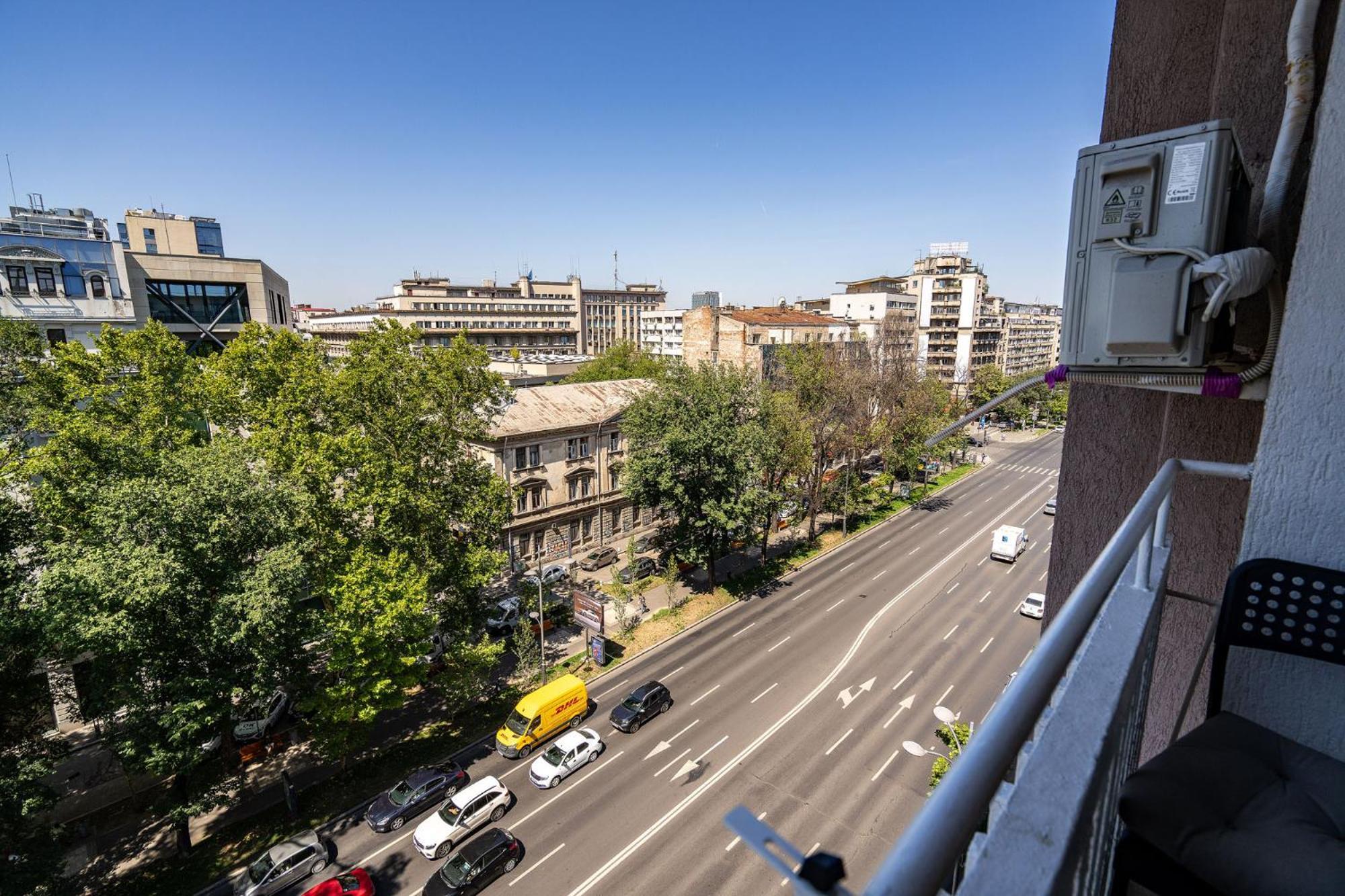 Romana Vibe Elegance In The Heart Of The City Bukarest Exterior foto